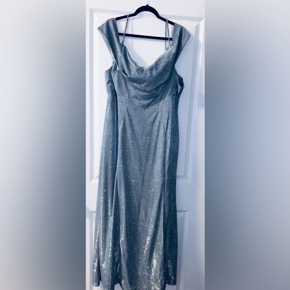 Plus size formal dress